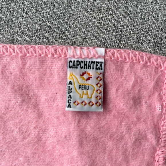 Pink Alpaca Scarf (Capchatex) - Picture 3 of 3